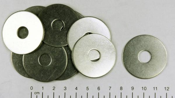 10x Edelstahl Unterlegscheibe/Karosseriescheibe - 10.4 x 25mm